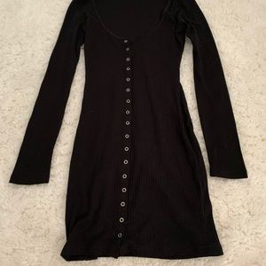 Black buttoned loose mini dress